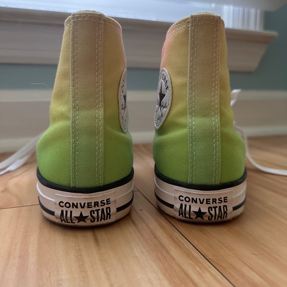 Converse Chuck Taylor All Star Hi Sneaker - Gradient Heat W7 - Picture 5 of 10